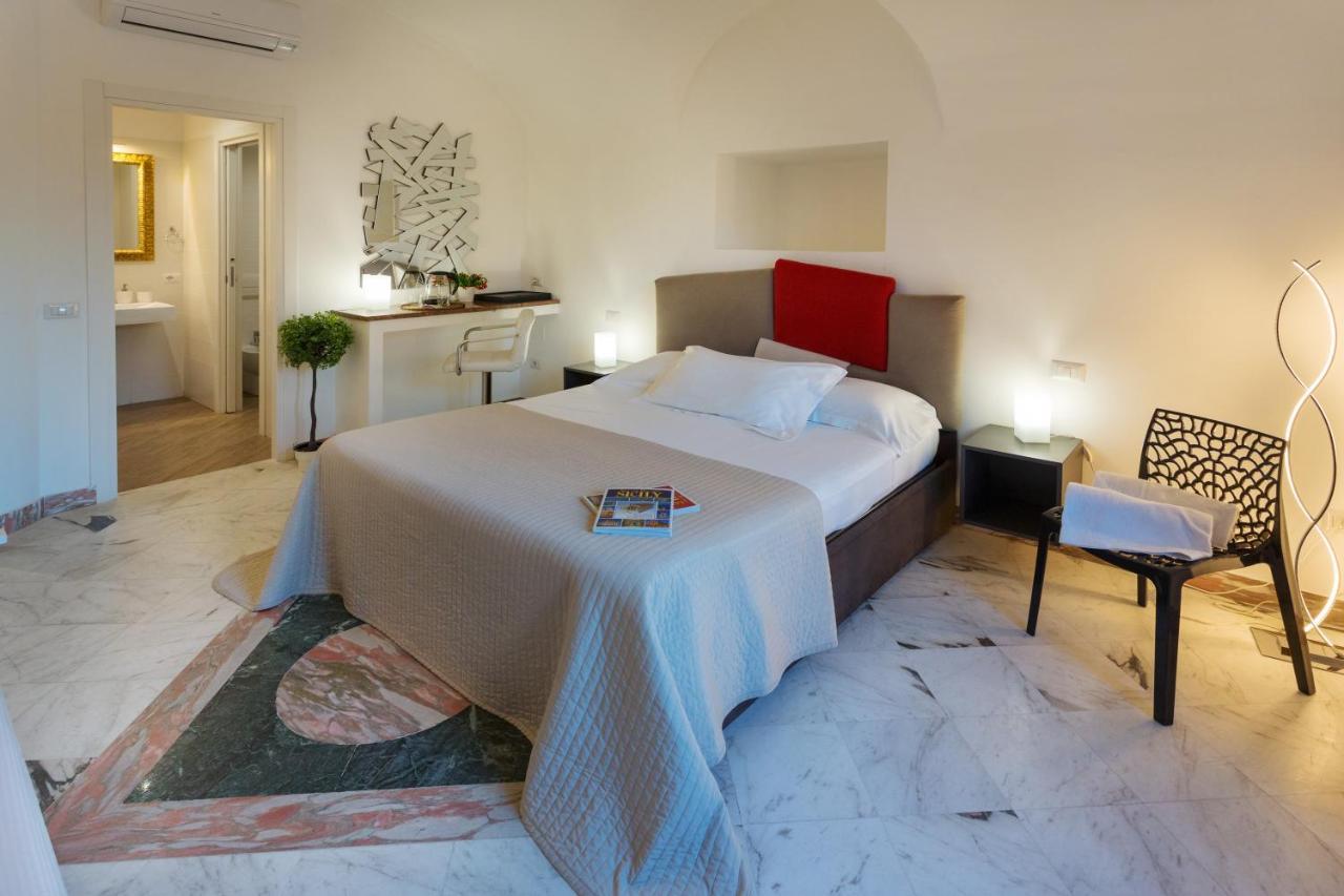 Le Suites Del Duomo House Catania Ngoại thất bức ảnh