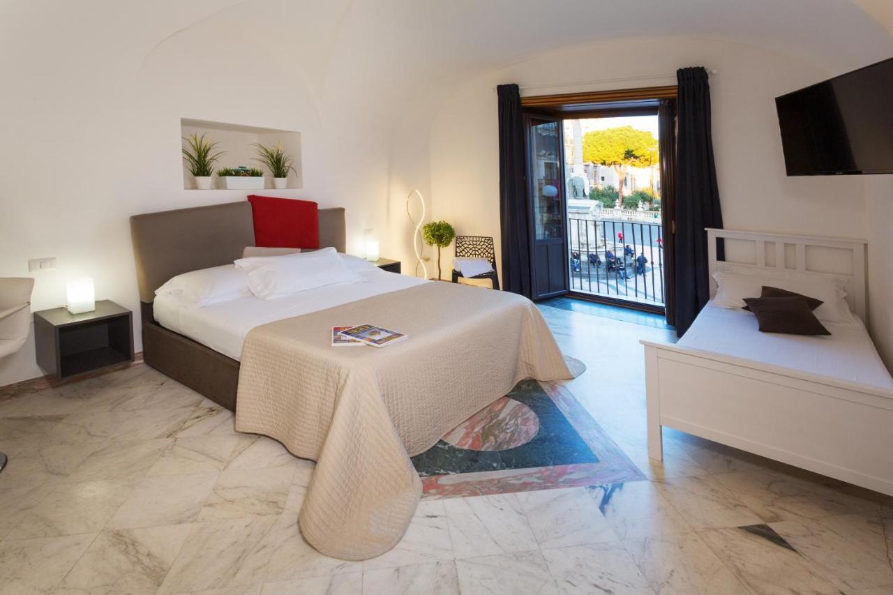 Le Suites Del Duomo House Catania Ngoại thất bức ảnh